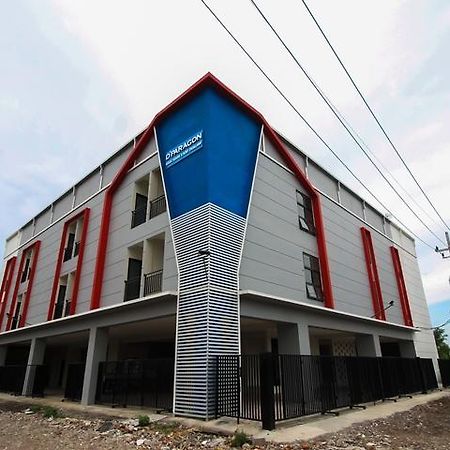 D'Paragon Kalijudan Сурабая Екстериор снимка